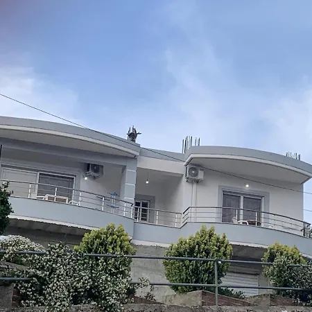 Halim Bani Pensjonat Saranda